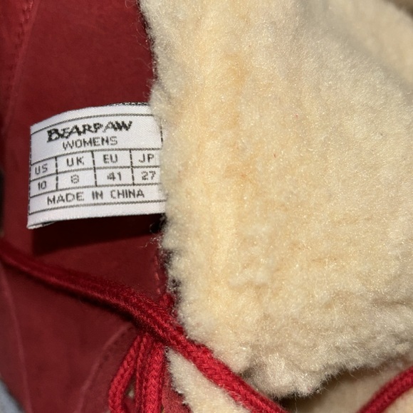 BearPaw Lace Up Boots - Picture 3 of 4